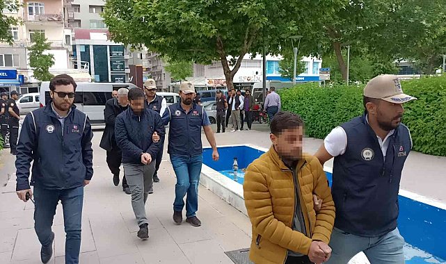 DEAŞ'IN 7 militanı Kırşehir'de eş zamanlı operasyonla yakalandı