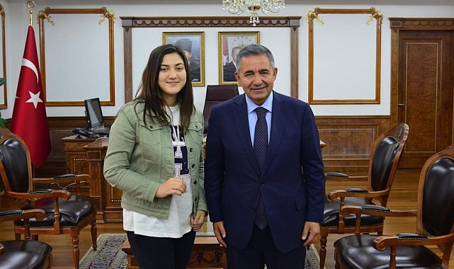 Kırşehir'in LGS birincisi başarısını kitap okumaya ve deneme sınavlarına borçlu