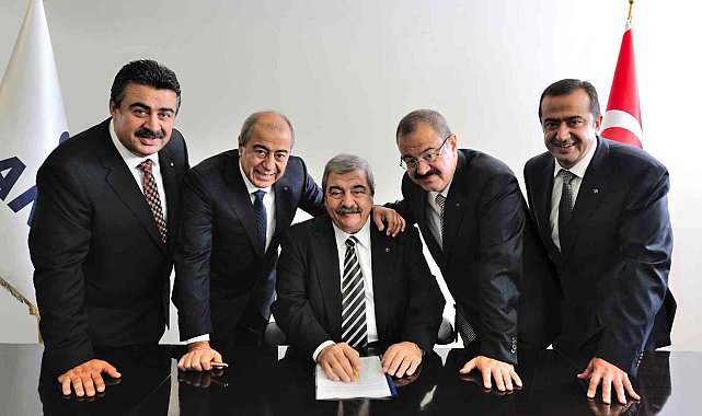 Konukoğlu ailesi gönlü zenginler listesinde