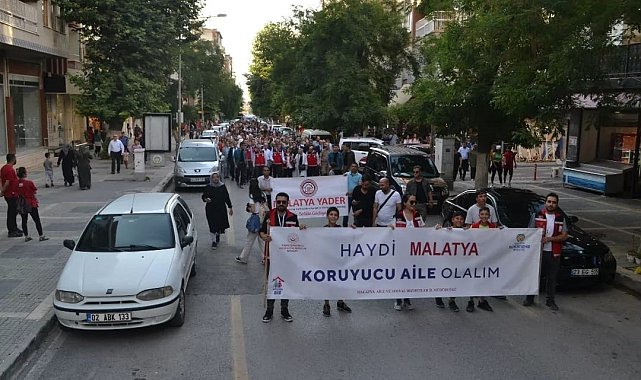Malatya'da koruyucu aileler günlerini kutladı