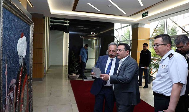 Vali Çiçek'ten Başkan Yalçın'ın projelerine övgü: "Talas'ta güzel işler yapılıyor"