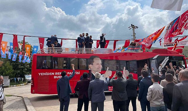 Yeniden Refah Partisi Genel Başkanı Erbakan: "50 senelik Milli Görüş tarihi efsane hizmetlerle doludur"