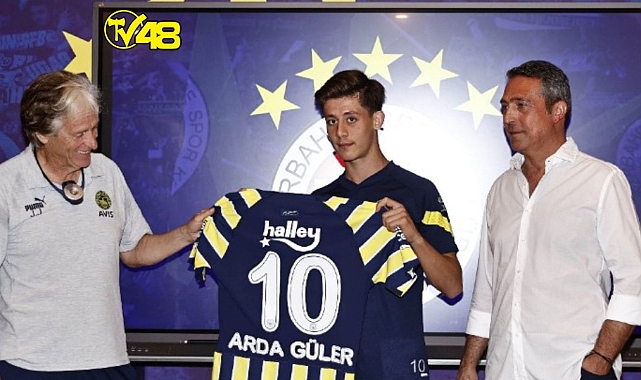 17 Yaşındaki Arda Güler'e Büyük Onur! Fenerbahçe’de 10 numaralı formanın sahibi…