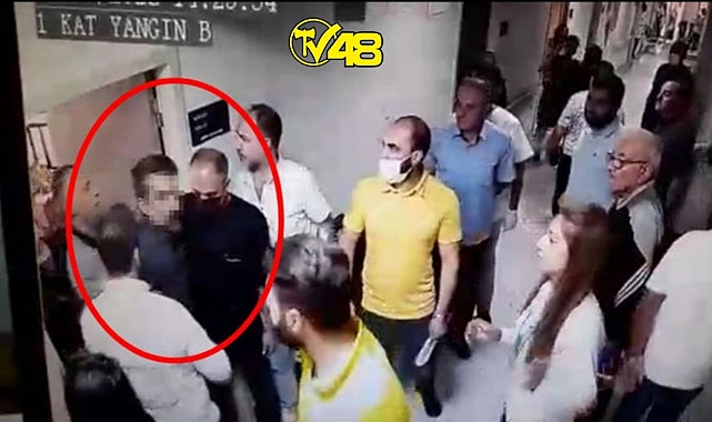 'Beynimde çip var; Amerika beni dinliyor' diyen hasta, doktoru silahla tehdit etti!