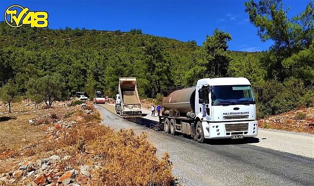 Büyükşehir Bodrum'da Yol Çalışmalarına Devam Ediyor