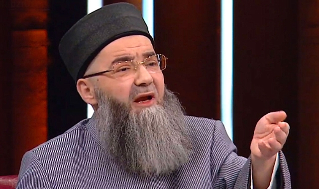 Cübbeli Ahmet: Çok vatan haini var, bir temizlik icap edebilir