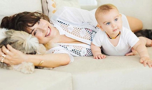 Ünlü Oyuncu Hazal Kaya 2. Bebeğine Hamile. Peki Cinsiyeti Ne?