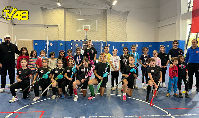 Muğla Ege Yıldızları Spor Kulübü kadın hokey takımı için en yetenekli sporcular seçiliyor