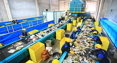 Büyükşehir Tesisinde Günde 180 Ton Evsel Atık Ayrıştırılıyor