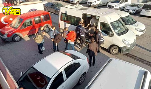 Fuhuş çetesine büyük baskın! Elebaşı FETÖ'den açığa alınan astsubay çıktı