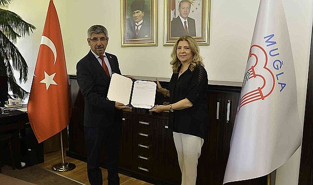 MUĞLA'DA ŞOK İSTİFA! REKTÖR YARDIMCISI İSTİFA ETTİ!