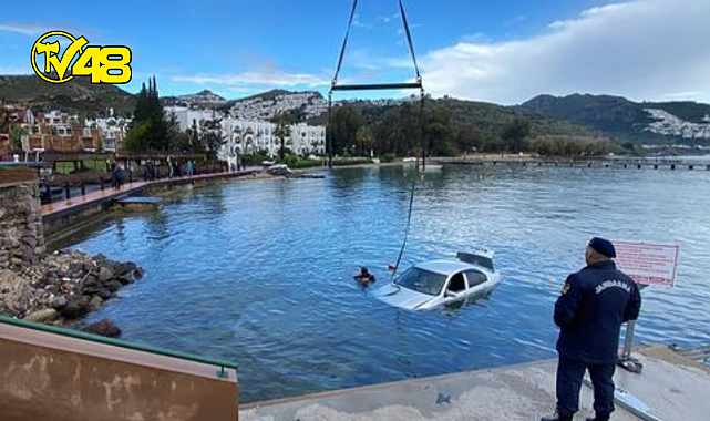 BODRUM'DA OTOMOBİL DENİZE UÇTU! 19 YAŞINDAKİ GENÇ BOĞULARAK CAN VERDİ