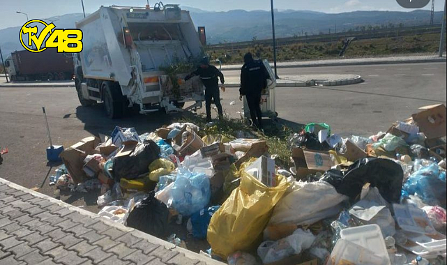 Bodrum Belediye Başkanı Ahmet Aras'tan Belediye temizlik işçilerine teşekkür mesajı