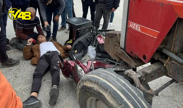 Milas'ta traktöre çarpan motosikletli kurye yaralandı