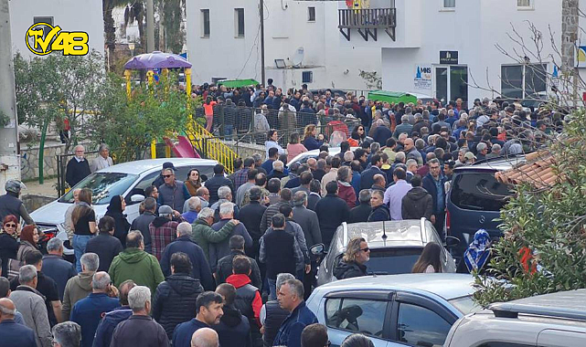 Bodrum'da aile içi kavgada ölen anne ve oğlu toprağa verildi