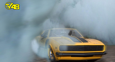 GTA'dan farksız! Drift yapan araç kontrolü kaybedince motor çetesinin arasına daldı
