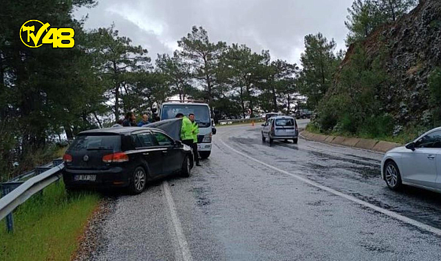Marmaris'te yağış kazaya neden oldu