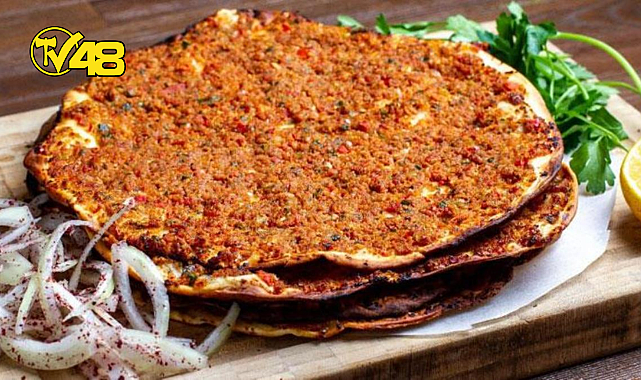 BODRUM'DA LAHMACUNUN FİYATI 450 LİRAYA ÇIKARKEN, OTEL KONAKLAMA FİYATLARI İSE 200 BİN LİRAYI BULDU