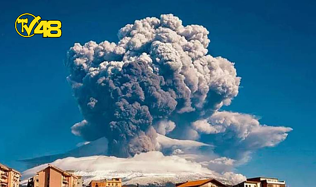 ETNA YANARDAĞI PATLADI, SİCİLYA'DA UÇUŞLAR DURDU