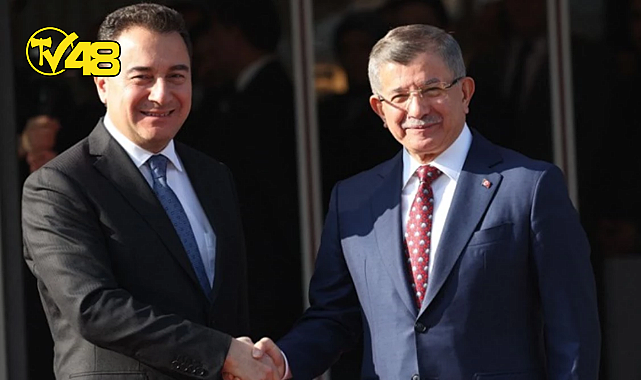 KULİSLERİ SALLAYAN İDDİA: DEVA PARTİSİ VE GELECEK PARTİSİ BİRLEŞİYOR, DAVUTOĞLU ONURSAL BAŞKAN OLACAK