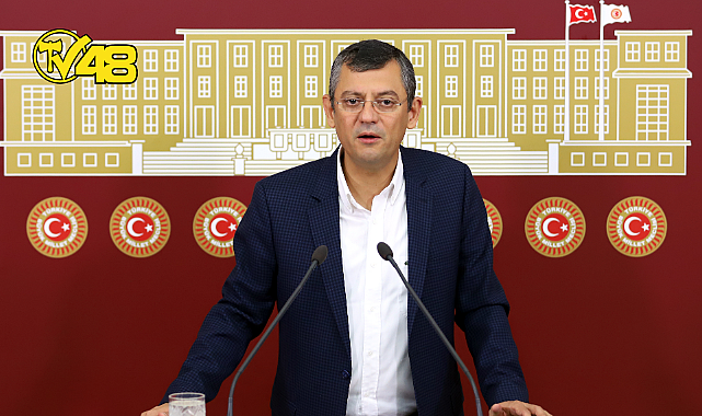 CHP'DE GENEL BAŞKANLIK İÇİN ÖZGÜR ÖZEL ADAYLIĞINI AÇIKLADI
