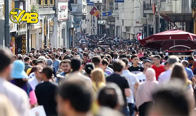 TÜRKİYE'DE İŞSİZLİK ORANI NİSAN AYINDA YÜZDE 10,2 OLARAK GERÇEKLEŞTİ