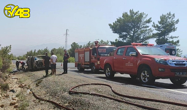 MUĞLA'DA SEYİR HALİNDEKİ MİNÜBÜS YANDI
