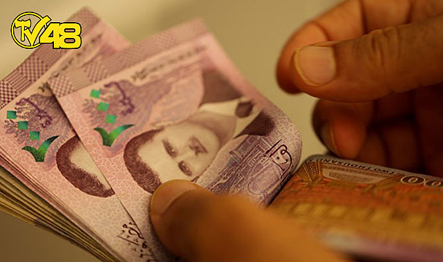 SURİYE'DE EMEKLİ VE MEMURA YÜZDE 100 ZAM