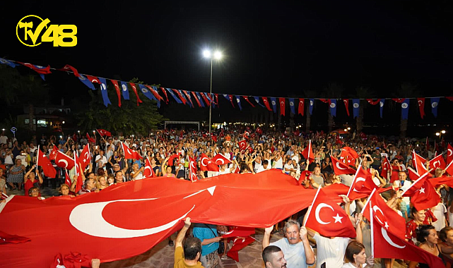 ZAFER BAYRAMI COŞKUSU, BİR ÇİFT MAVİ GÖZÜN IŞIĞINDA ÖREN'DE BAŞLADI