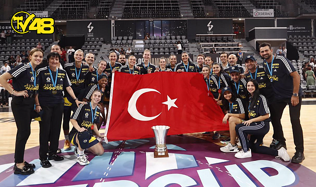 FENERBAHÇE, FIBA SÜPER KUPA'YI 109-52 KAZANARAK TARİH YAZDI!