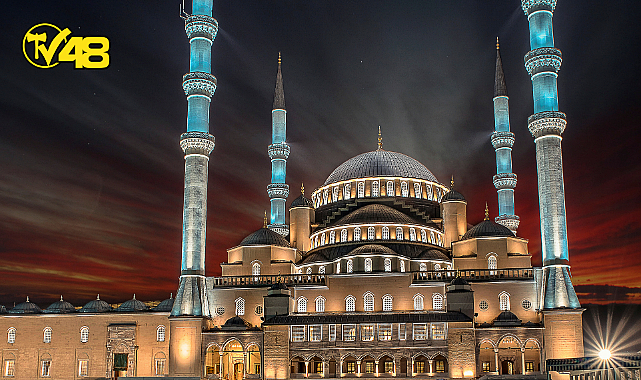 MEVLİD KANDİLİ NEDİR, BU GECE NE OLDU? MEVLİT KANDİL'İNDE NELER YAPILIR? İŞTE, ANLAMI VE ÖNEMİ