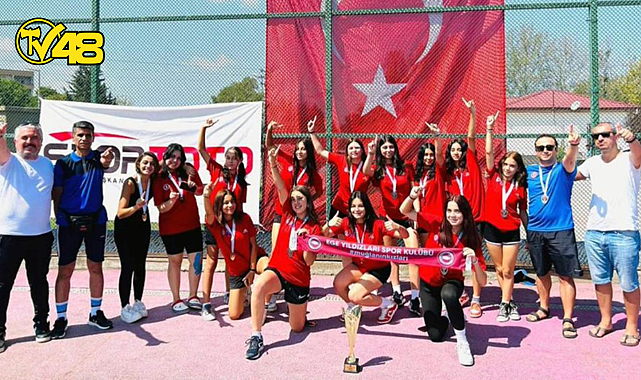 U16 ORTAKÖY EGE YILDIZLARI KIZLAR HOKEY TAKIMI TÜRKİYE KUPASI'NI MUĞLA'YA GETİRDİ