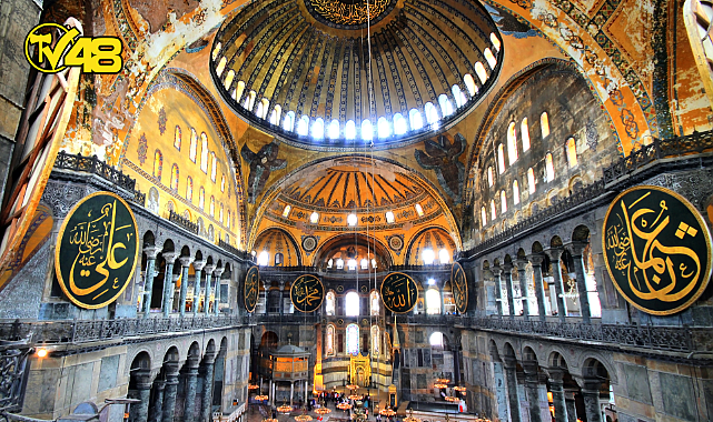 AYASOFYA CAMİİ'NE GİRİŞLER, TURİSTLER İÇİN ÜCRETLİ OLUYOR