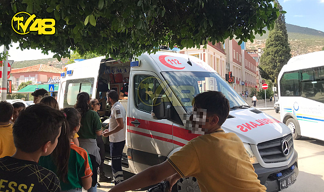 İNÖNÜ CADDESİNDE KAZA 3. SINIF ÇOCUK YOLA ATLADI