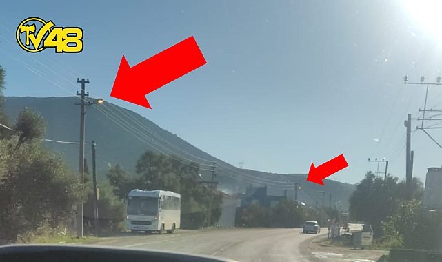 BEÇİN MAHALLESİ'NDE GÜNDÜZ VAKTİNDE SOKAK LAMBALARI YANIYOR