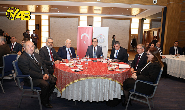 VALİ İDRİS AKBIYIK, "MUĞLA'DA İHRACAT 1 MİLYAR DOLARI AŞTI"