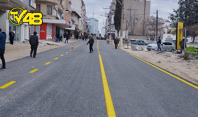 YATAĞAN ATATÜRK CADDESİ'NDE SICAK ASFALT ÇALIŞMASININ BİRİNCİ KATI TAMAMLANDI