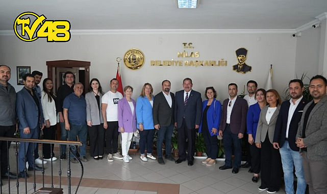 CHP ÖRGÜTÜ BAŞKAN TOPUZ'U ZİYARET ETTİ