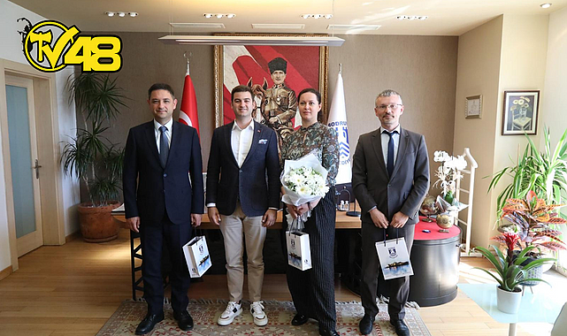 KONSOLOSLARDAN BAŞKAN MANDALİNCİ'YE ZİYARET
