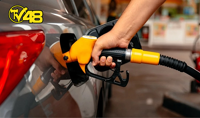 MOTORİNE 1 LİRA 47 KURUŞ İNDİRİM GELDİ! TABELADAKİ RAKAM DÜN GECE İTİBARIYLA DEĞİŞTİ