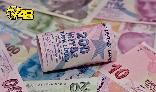 SGK TARİH VERDİ! EMEKLİ MAAŞ FARKLARI NE ZAMAN YATIYOR?