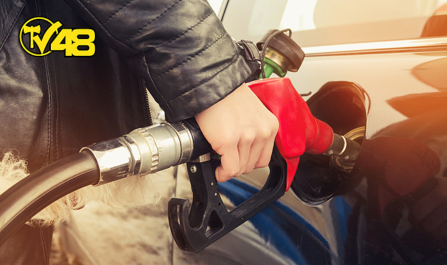 BU GECE YARISINDAN İTİBAREN MOTORİNE 90 KURUŞ ZAM GELMESİ BEKLENİYOR