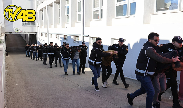 ADANA'DA SAHTE PARA ÜRETEN ŞEBEKE ÇÖKERTİLDİ