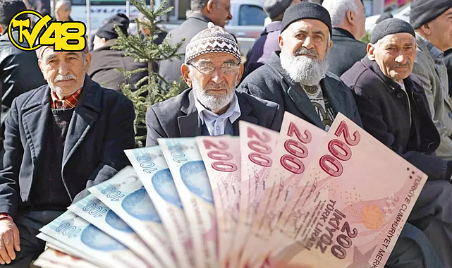AK PARTİ KULİSLERİ HAREKETLİ: EN DÜŞÜK EMEKLİ AYLIĞI 14 BİN 500 TL'YE KADAR ÇIKABİLİR