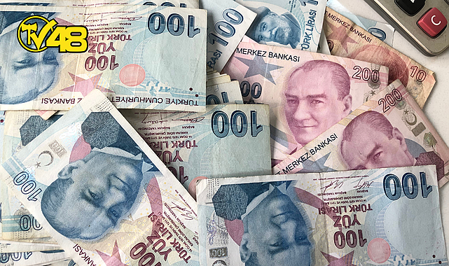 RAMAZAN BAYRAMI BAYRAM İKRAMİYESİ NE KADAR VE BELLİ OLDU MU? BAYRAM İKRAMİYESİ NE ZAMAN HESAPLARA GEÇER?