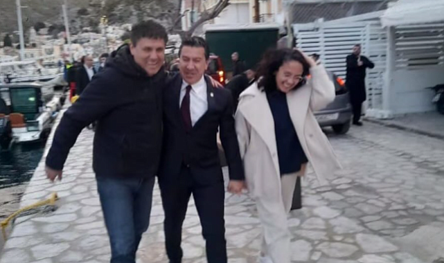 BAŞKANLAR İLK KEZ EL ELE!