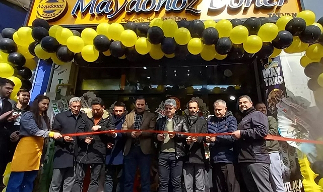 KAYYUM ATANAN MAYDONOZ DÖNER'İN OTOMOBİLLERİ SATIŞA ÇIKTI