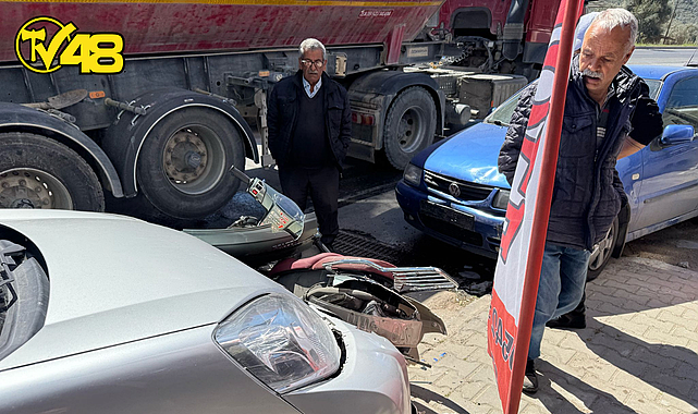 MİLAS'TA KONTROLDEN ÇIKAN ARAÇ PARK HALİNDEKİ ARAÇ VE MOTOSİKLETE ÇARPTI