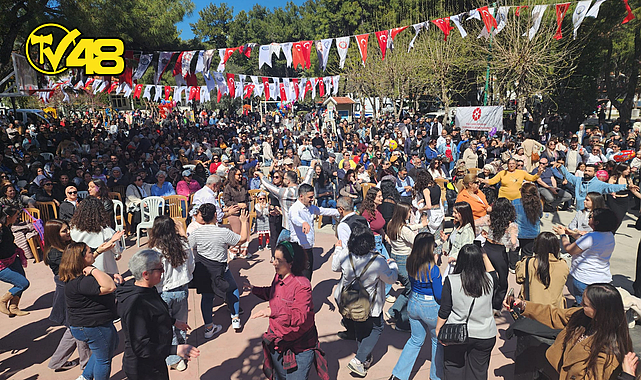 MUĞLA’DA DÜNYA ROMANLAR GÜNÜ COŞKUYLA KUTLANDI