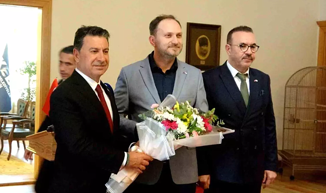 MUĞLA, YEŞİLAY DANIŞMANLIK MERKEZİ İLE BAĞIMLILIKLA MÜCADELEDE İLK 5'E GİRDİ